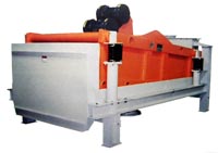 Horizontal Deck Screen